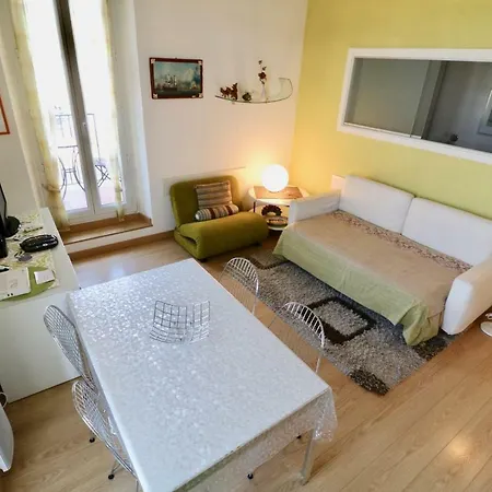 Apartment 1 Bedroom Suquet, 6 Min From The Palais, Balcony & Port View 220