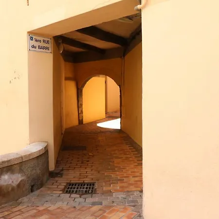 Apartment 1 Bedroom Suquet, 6 Min From The Palais, Balcony & Port View 220 *